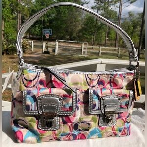 Stunning!Coach ikat print Multicolor Signature Shoulder Bag with Silver Hardware
